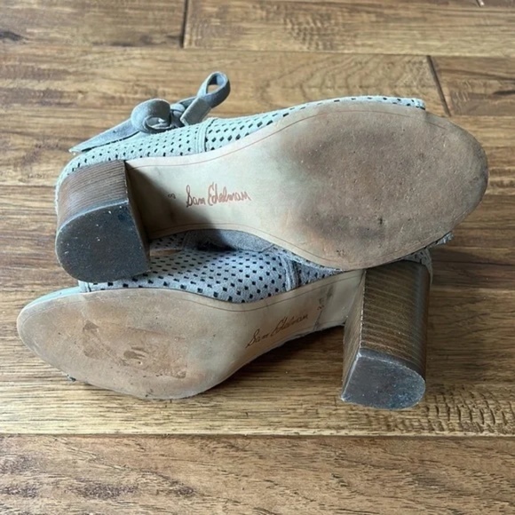 Sam Edelman Ellery Open Toe Bootie in Putty Perforated Suede Size 8 - Picture 12 of 14